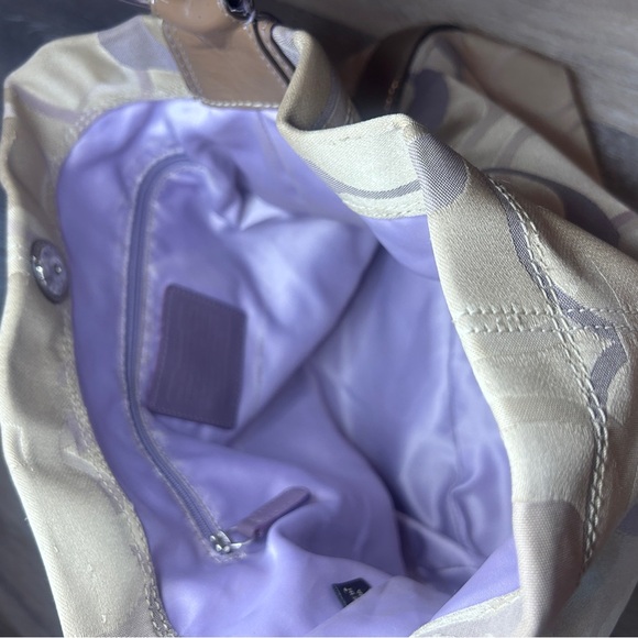 Vintage Coach Beige and Purple Shoulder Bag - Picture 8 of 13